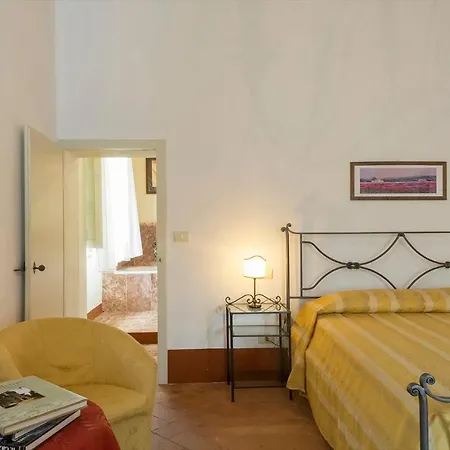 Villa Angelini 14&7, Emma Murlo